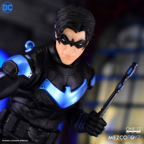 Batman Nightwing One:12 Collective Figure