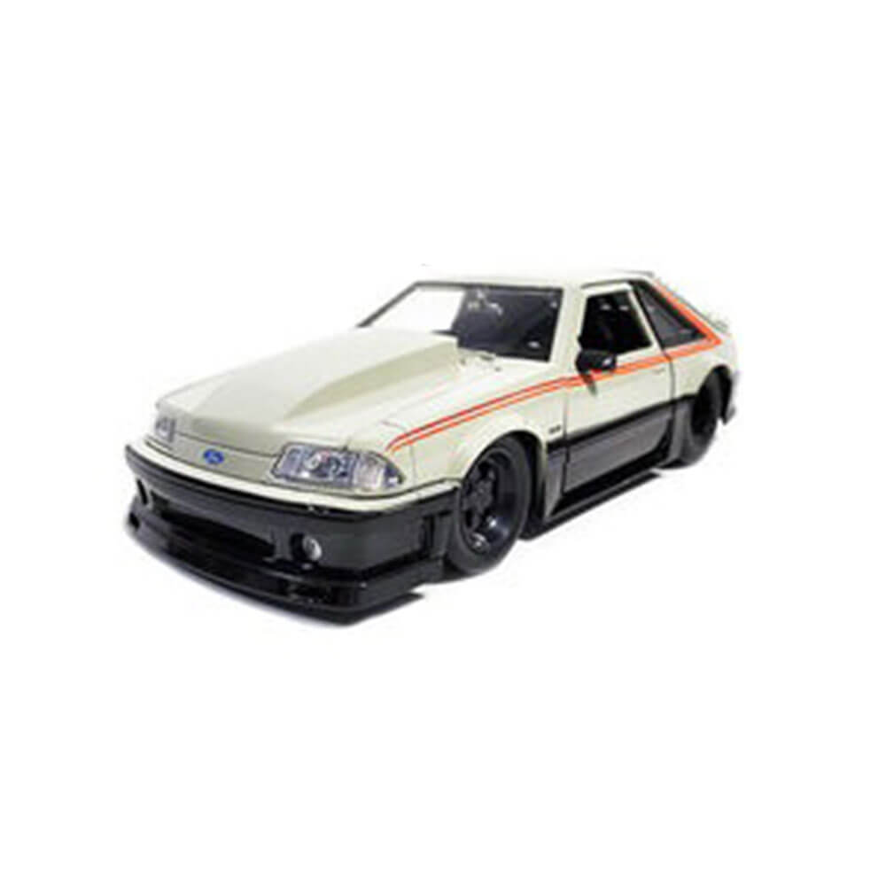  Ford Mustang GT 1989, Druckgussfahrzeug im Maßstab 1:24